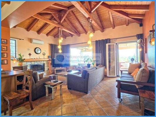 cba3d2eb52db4edb9ba469f41908097f-original