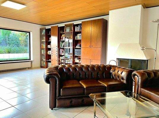 Blumenauer (c) -Wohnzimmer (KI-Verbessert)