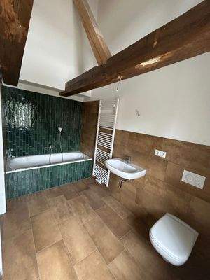 Badezimmer untere Ebene