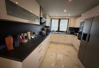 Exklusive Einbauküche