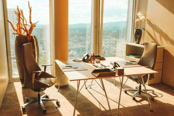 Moderner Büroraum in zentraler Lage