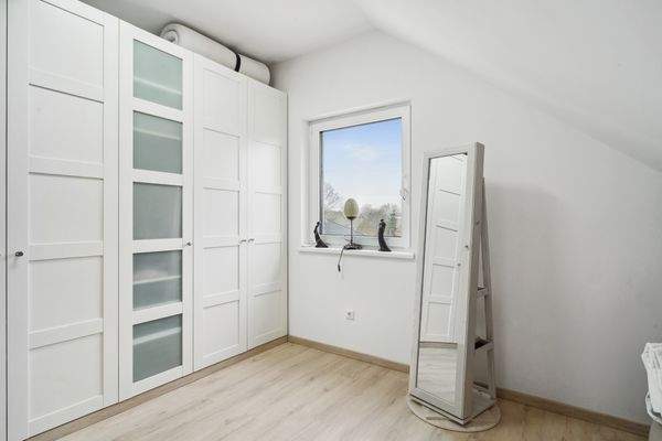 Ankleidezimmer_02.jpg.