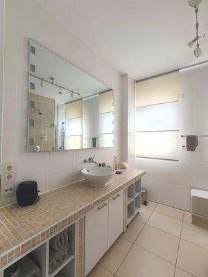 TGL-Duschbad im Obergeschoss