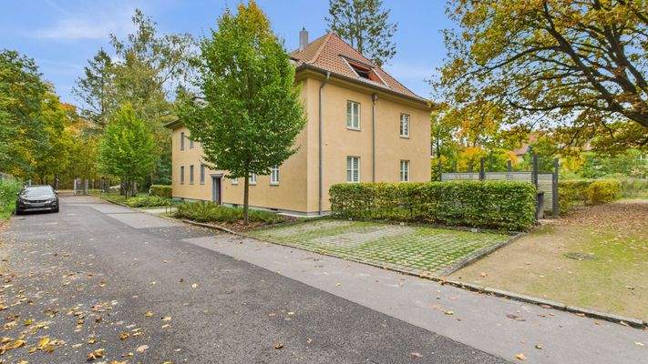 Außenansicht (2).jpg