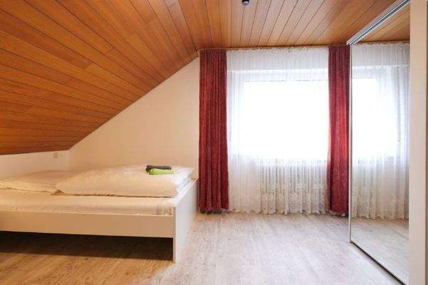 014 1 Schlafzimmer1 Schrank (1 von 1)