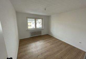 Wohnung-Gießen-Fröbelstraße-42-10278-017-WE17-Schl