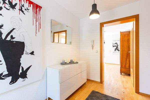 Platz für Schuhschrank  oder Garderobe