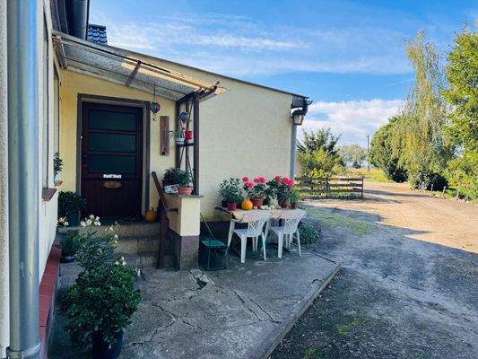 Hauseingang Wohnung 1 EG