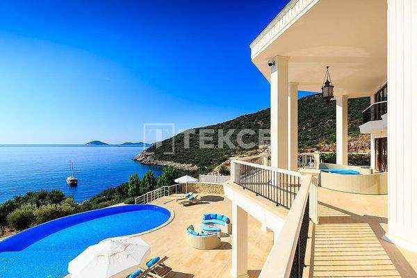 Private Beach Villa with Uninterrupted Sea Views in Kaş Kalkan