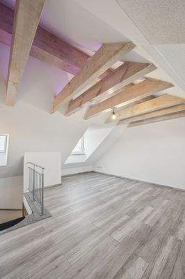 Kinder-/Arbeitszimmer