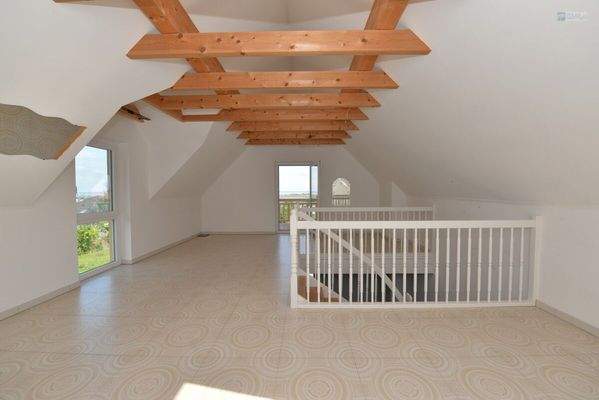 Dachgeschoss ( unterteilbar)