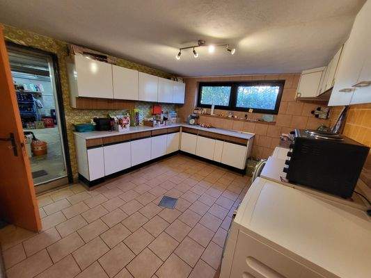 Küche / Waschküche Keller