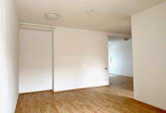 Wohnbereich zweite Hälfte_2