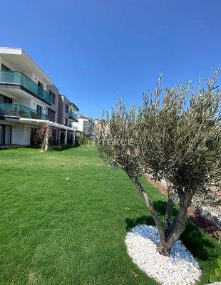 Sea View Penthouses in a Project with Pool in Bodrum