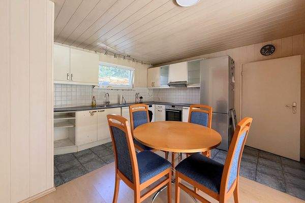 offene Küche mit Essbereich