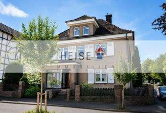 Heise Immobilien - Repräsentatives Wohnhaus in Stadtoldendorf
