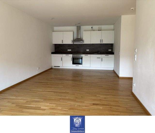 Ihr neues modernes Zuhause, große Loggia, hochwertige EBK, exklusives Bad! - Foto 3
