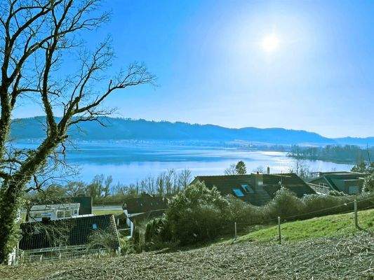 Panorama-Seesicht für ein exklusives Refugium mit 