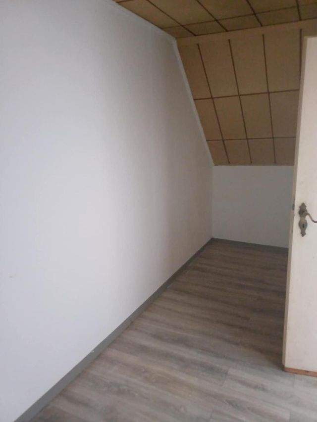 Großzügige 4-Zimmer-Dachgeschosswohnung mit 111?m² Wohnfläche - Foto 4