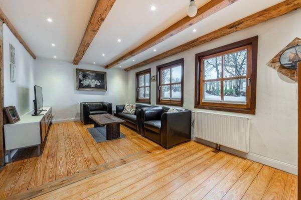 DI - Forbes Global Properties