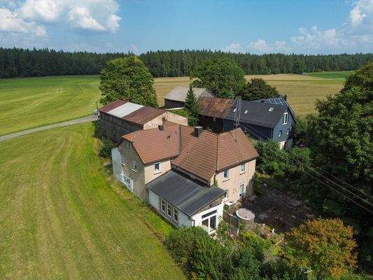 f589e628-f5ef-425b-b966-e92e598d4b09