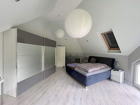 Kinderzimmer mit großem Schrank möglich