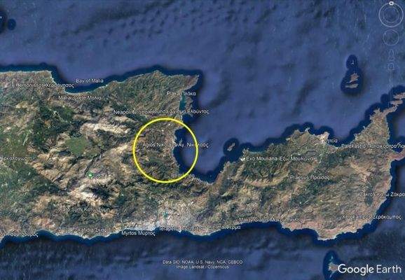 Kreta, Agios Nikolaos: Grundstück mit Baugenehmigung zu verkaufen