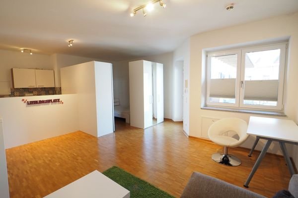 Wohnen-Essen-Arbeiten 