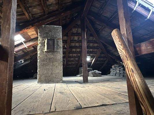 Repräs. 2-FH, Dachspitz