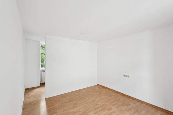 Schlafzimmer mit Ankleide