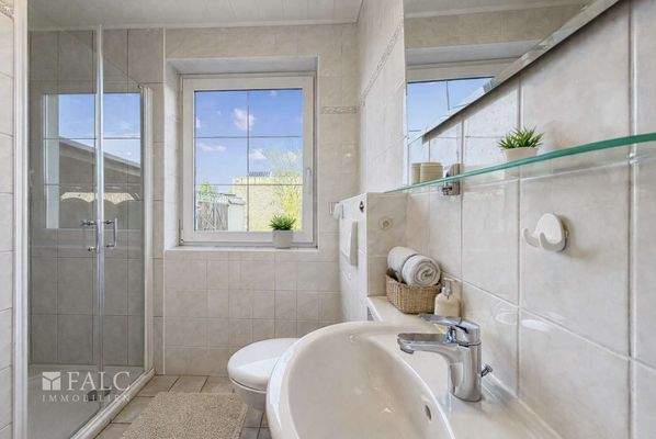 Badezimmer Erdgeschoss