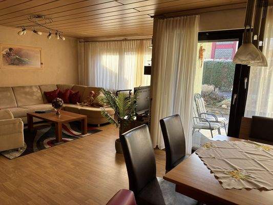 25-11-18 09-46-18 1240