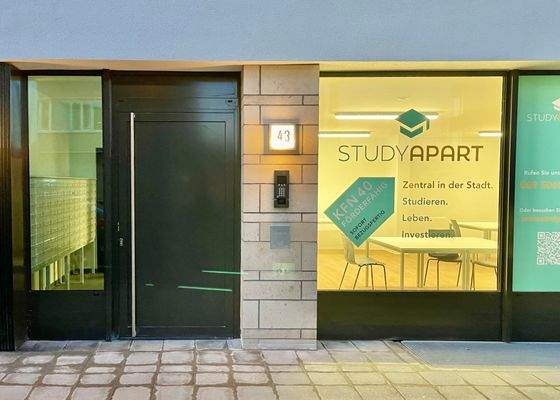 Eingang Bahnhofstraße