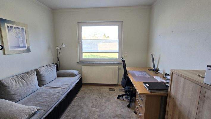 EG: Schlafzimmer Kind