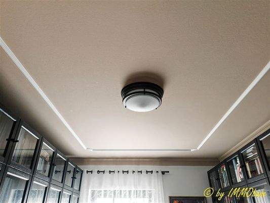 Bibliothek im Erdgeschoss