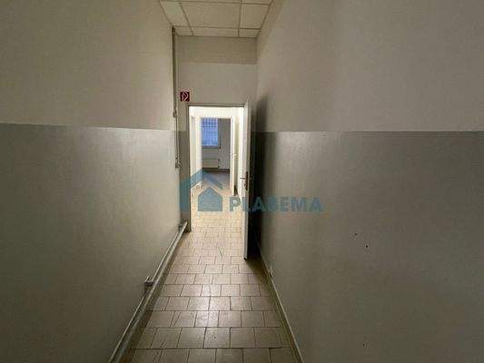 203.01-Durchgang Personalbereich