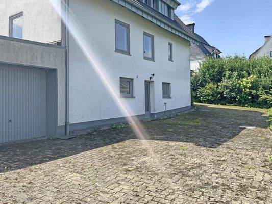 3076075d Ansicht vom Garten