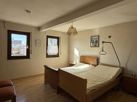 Schlafzimmer EG