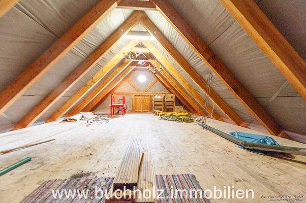Dachboden über der Garage