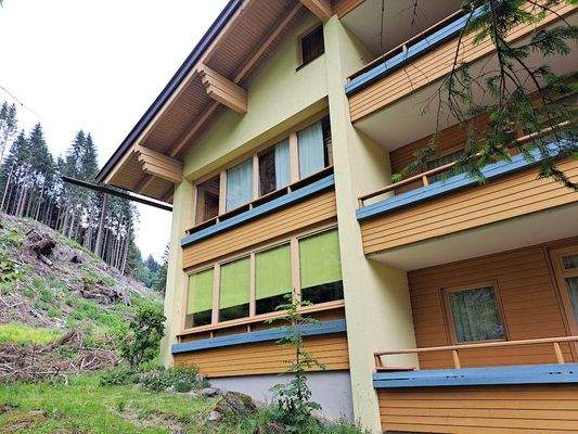 Blick auf die Westseite_A.jpg