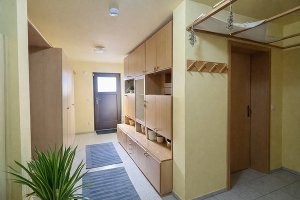 Keller mit Ausgang Garten 