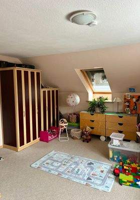 Kinderzimmer / Schlafzimmer 