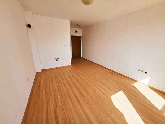 ID 11438 Studio-Apartment in Sunny Day 6