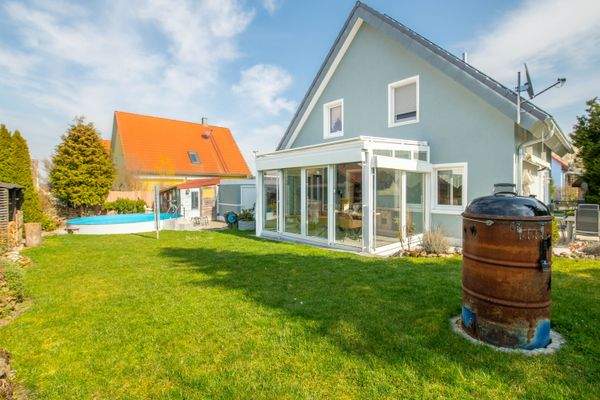 Hausansicht Wintergarten