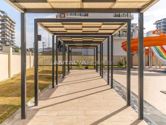 Centrally Located Offices with Modern Design in Alanya