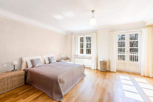 Masterschlafzimmer mit Terrasse