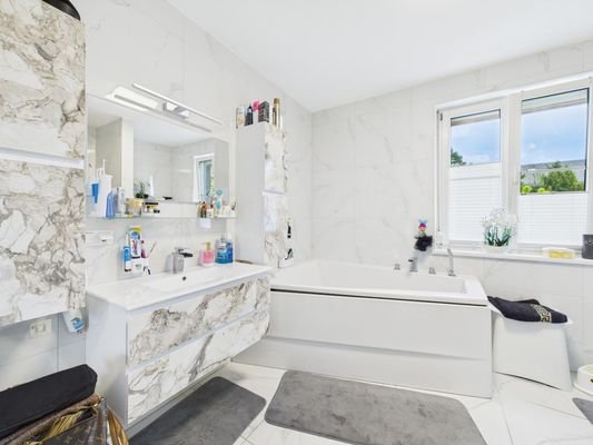 Badezimmer 1