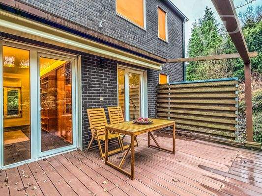 90A53F9D-893E-48A3-8D73-A025E3376621