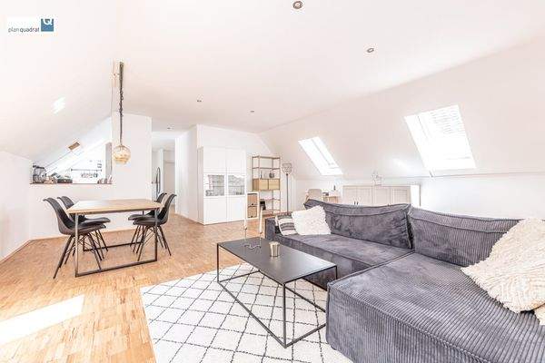 Dachgeschoss-Wohnung