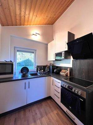 1. OG Küche (kl. WHG)